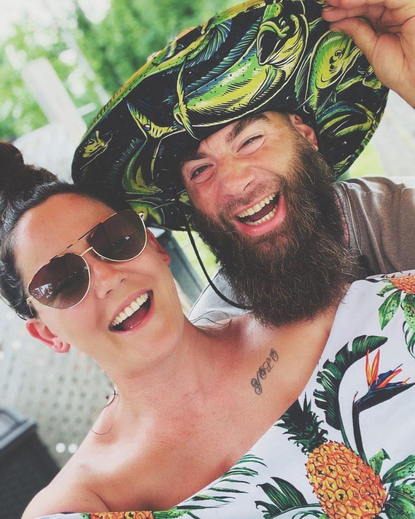 Jenelle Evans and David Eason laughing