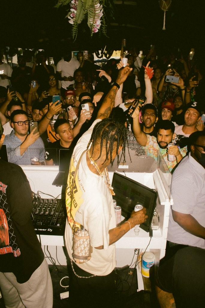 Travis Scott With CACTI And Crowd