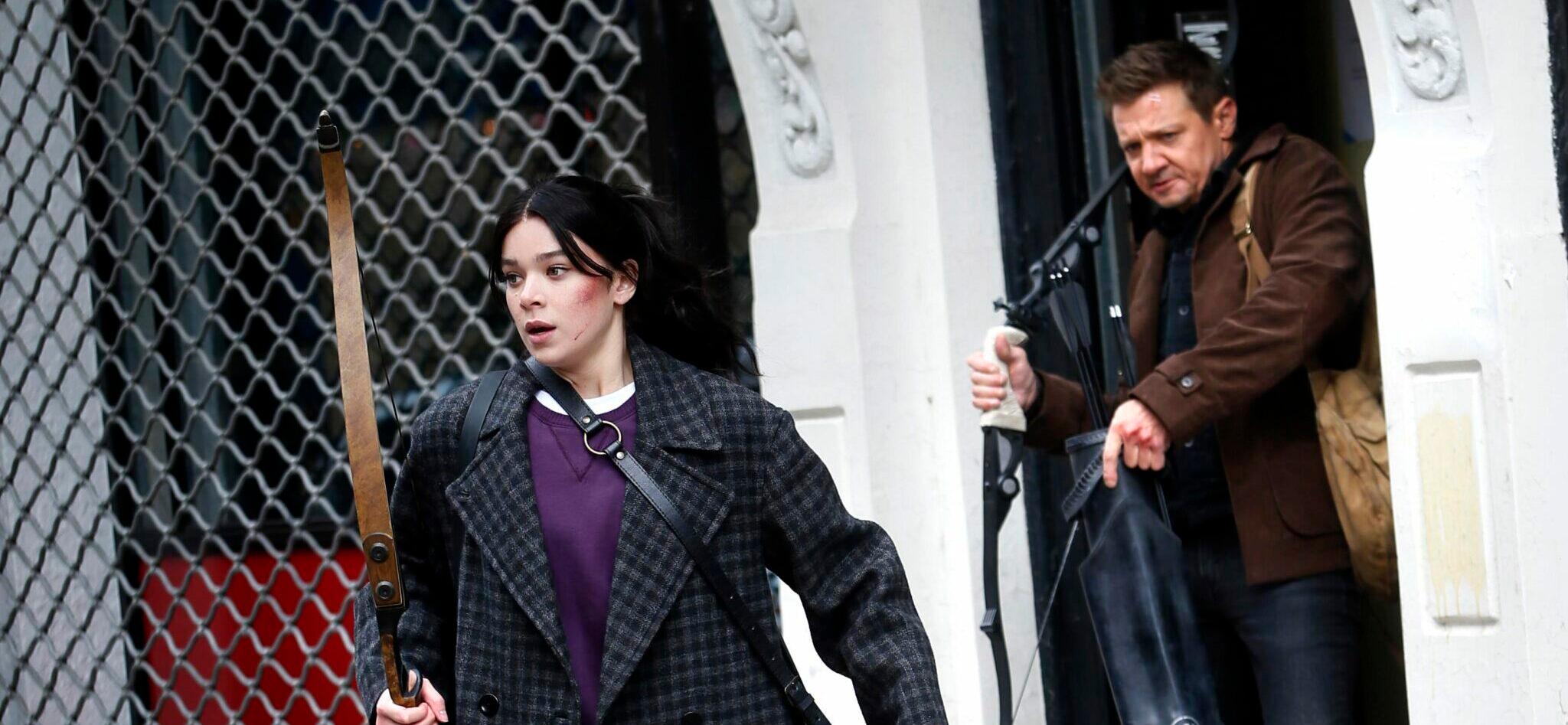 Jeremy Renner Hailee Steinfeld filming quot Marvel apos s quot Hawkeye quot