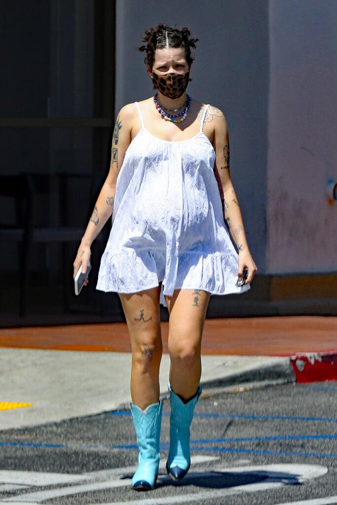 Pregnant Halsey heads tp starbucks wearing a leopard face mask and baby blue cowboy boots