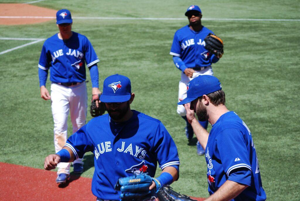 Dodgers Pitcher Stands Up Against ButtSlapping Ritual In Baseball