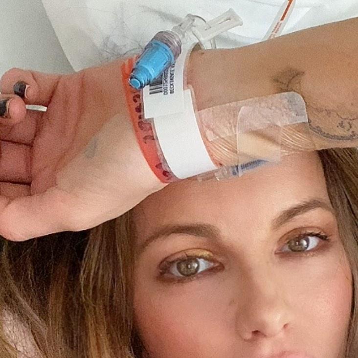 Kate Beckinsale Getting Tons Of Celebrity Support After Emergency Hospitalization