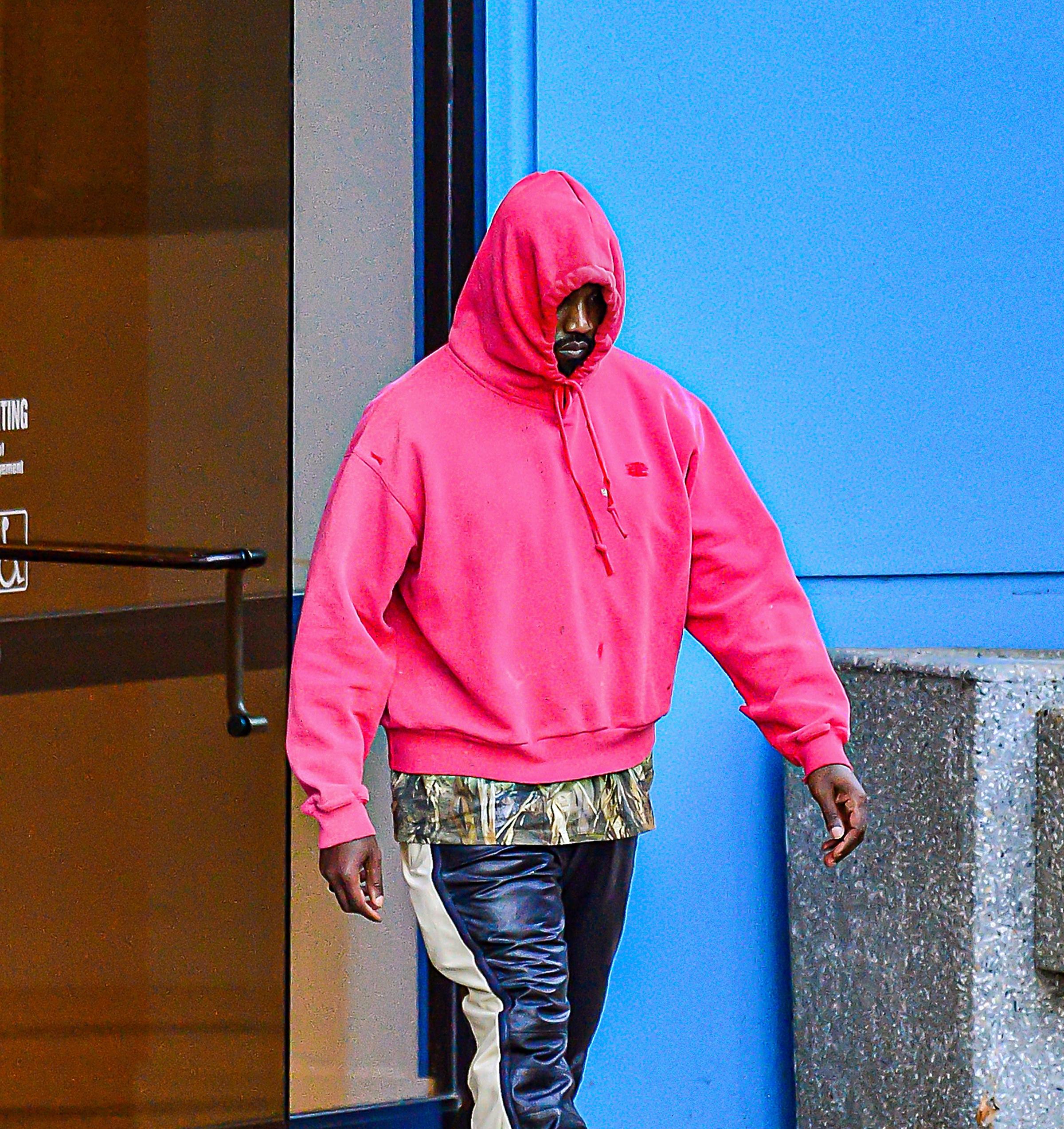 Kanye west best sale pink hoodie