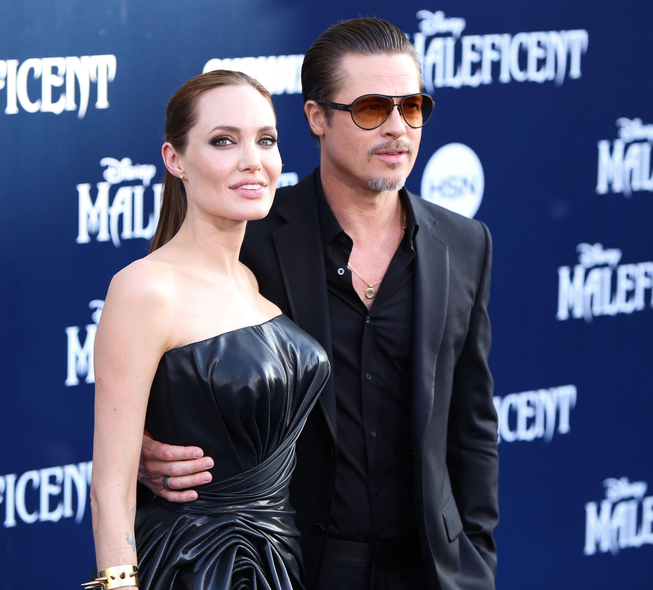 Brad Pitt and Angelina Jolie on the red carpeet