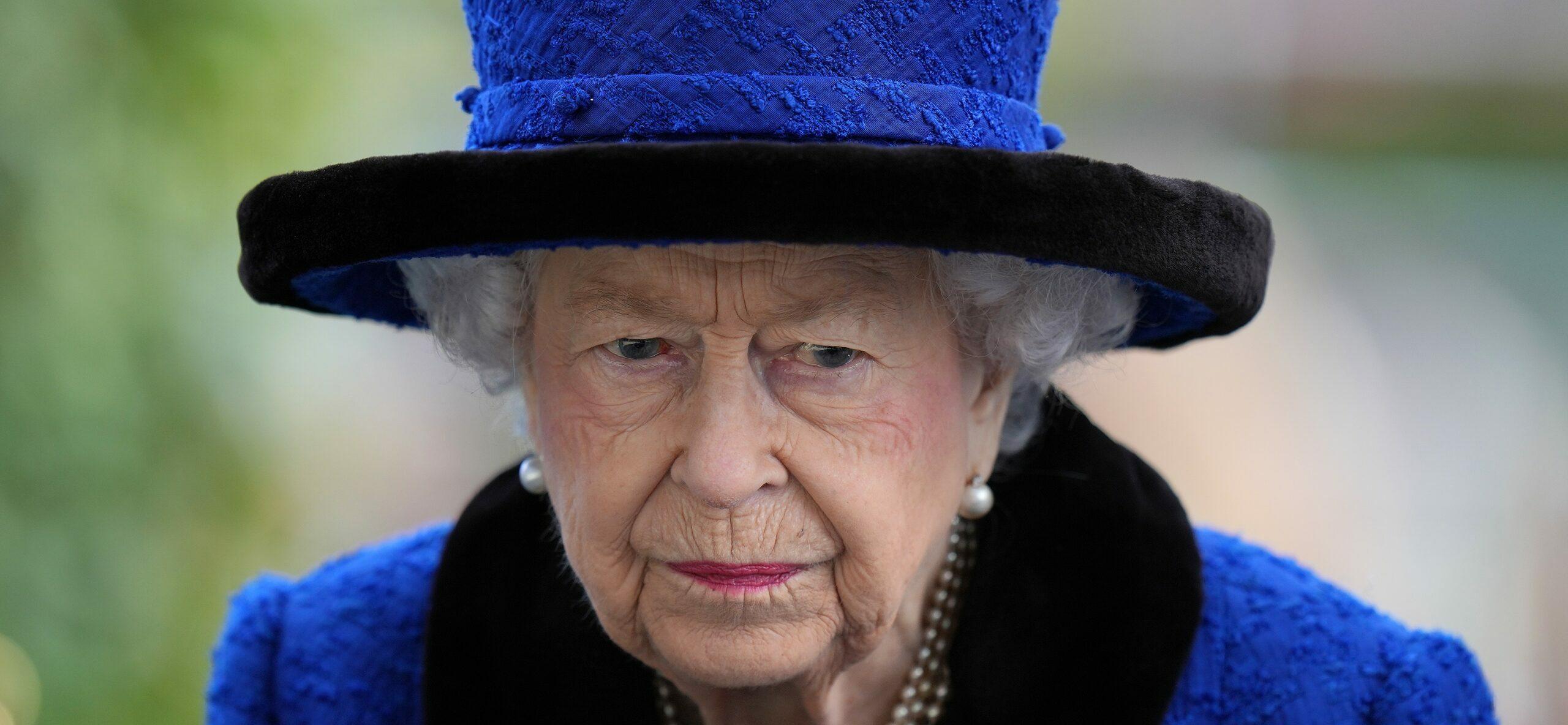 Queen Elizabeth Spends Night In Hospital After Cancelled Visit to Northern Ireland