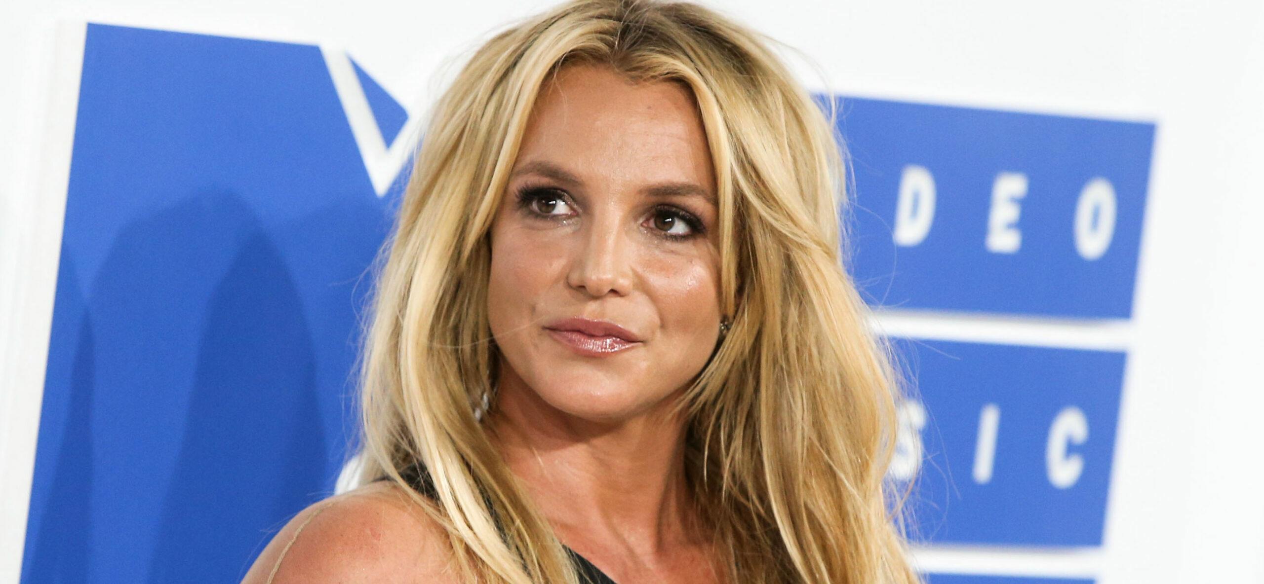 Britney Spears Claims Her Foot Is Broken Following Hotel Incident 
