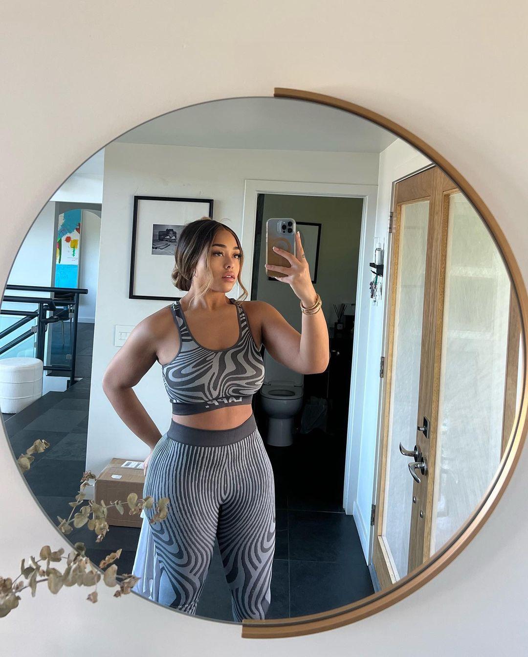 Body Sculpted from Hardwork': Fans Rush to Defend Jordyn Woods