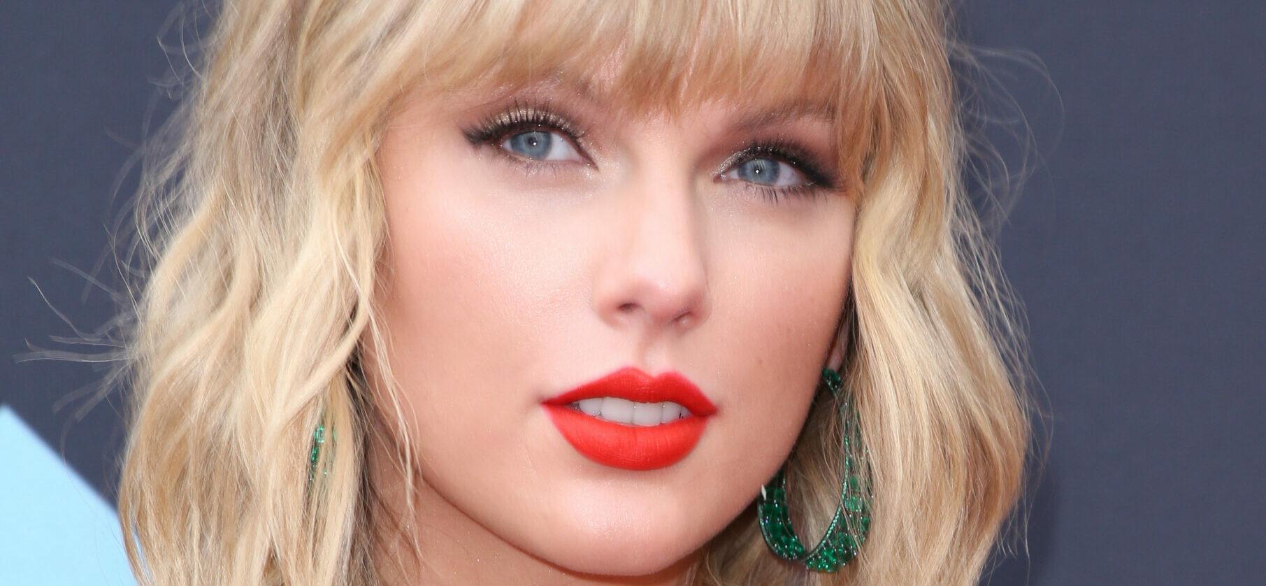 Shania Twain Has No ‘Bad Blood’ With Taylor Swift!