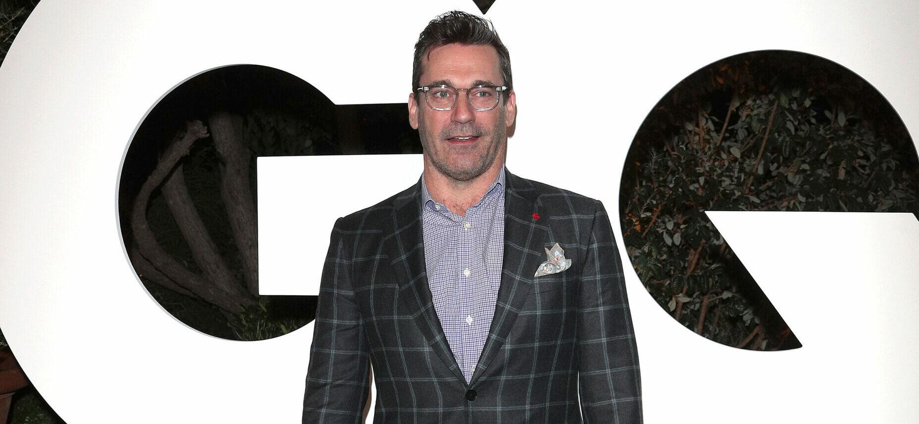 Unmarried Jon Hamm Thinks He Would Make A “Terrible Father”