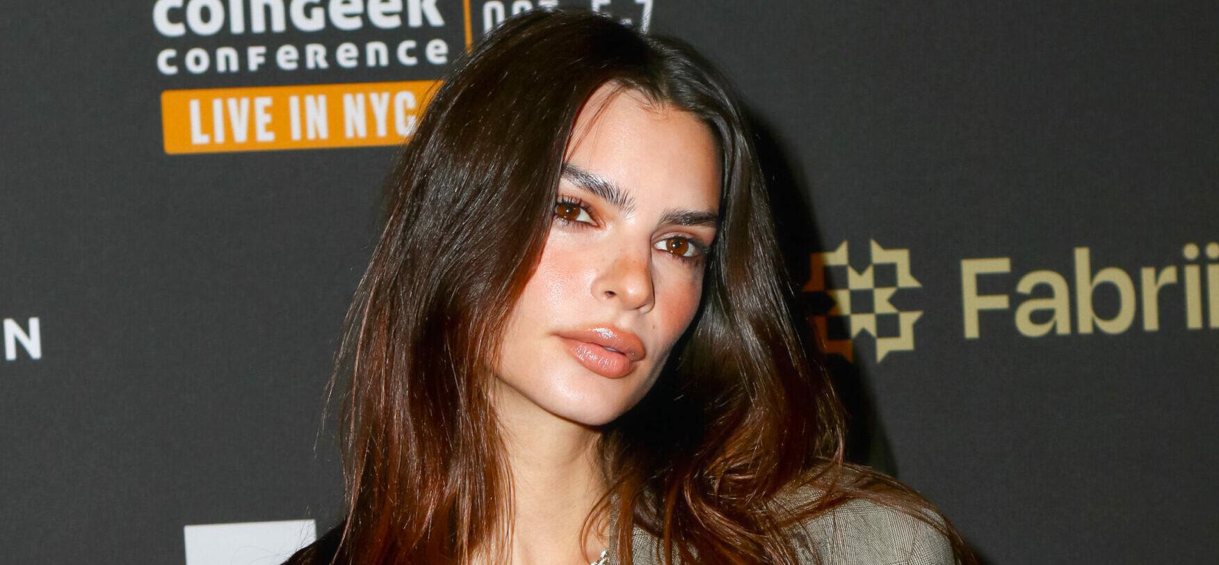 Emily Ratajkowski Talks About ‘Real Empowerment’ While Throwing Shade At Her Mother