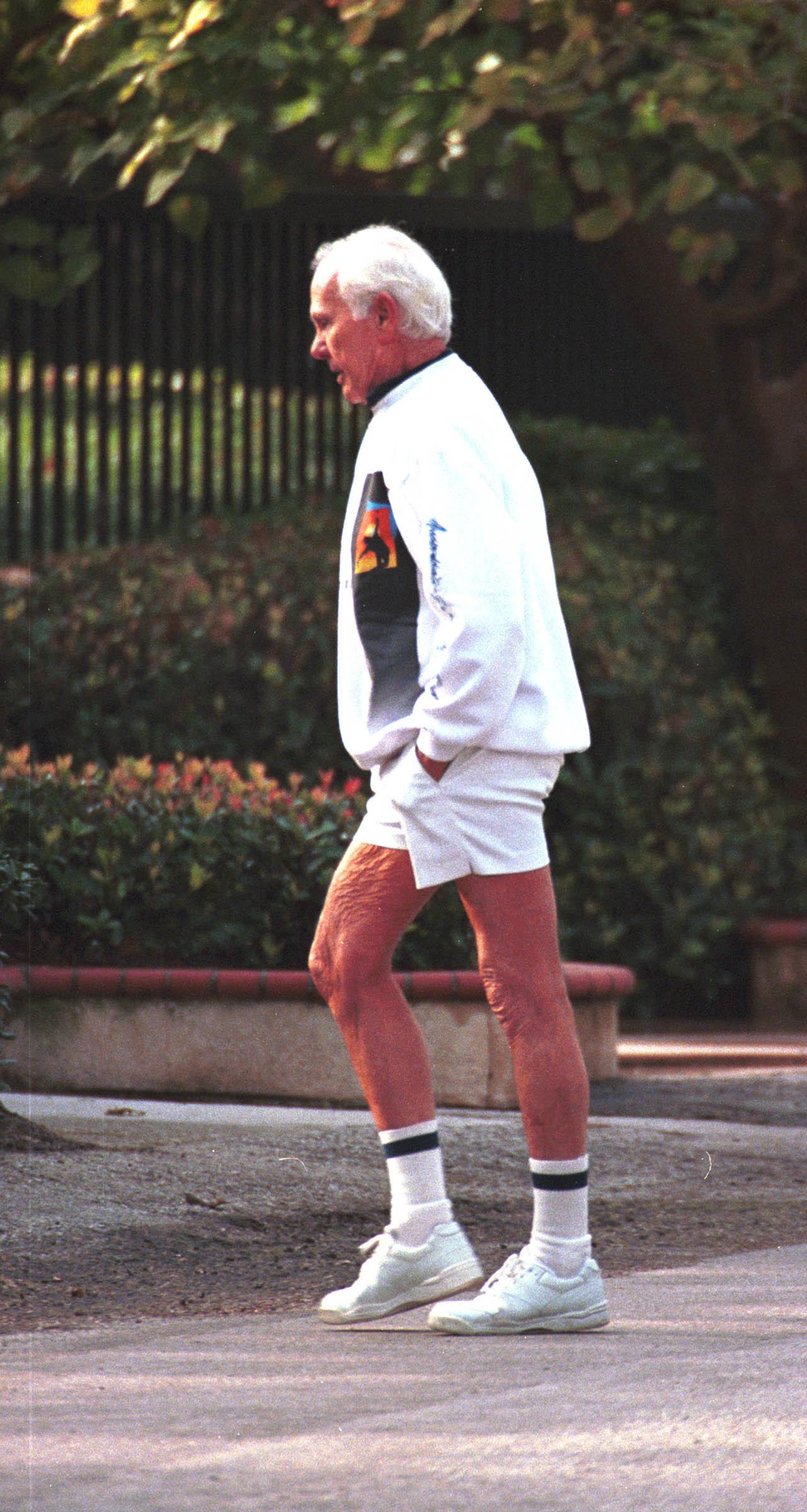 A photo of Johnny Carson taking a stroll.