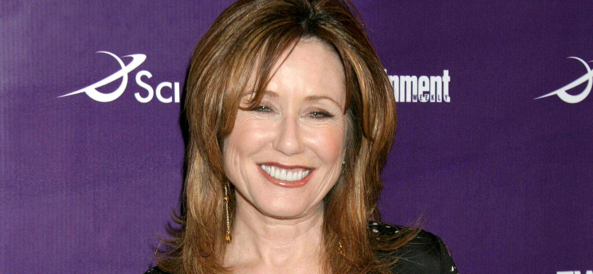 ‘Dances With Wolves’ Mary McDonnell Splits With Husband After 37 Years