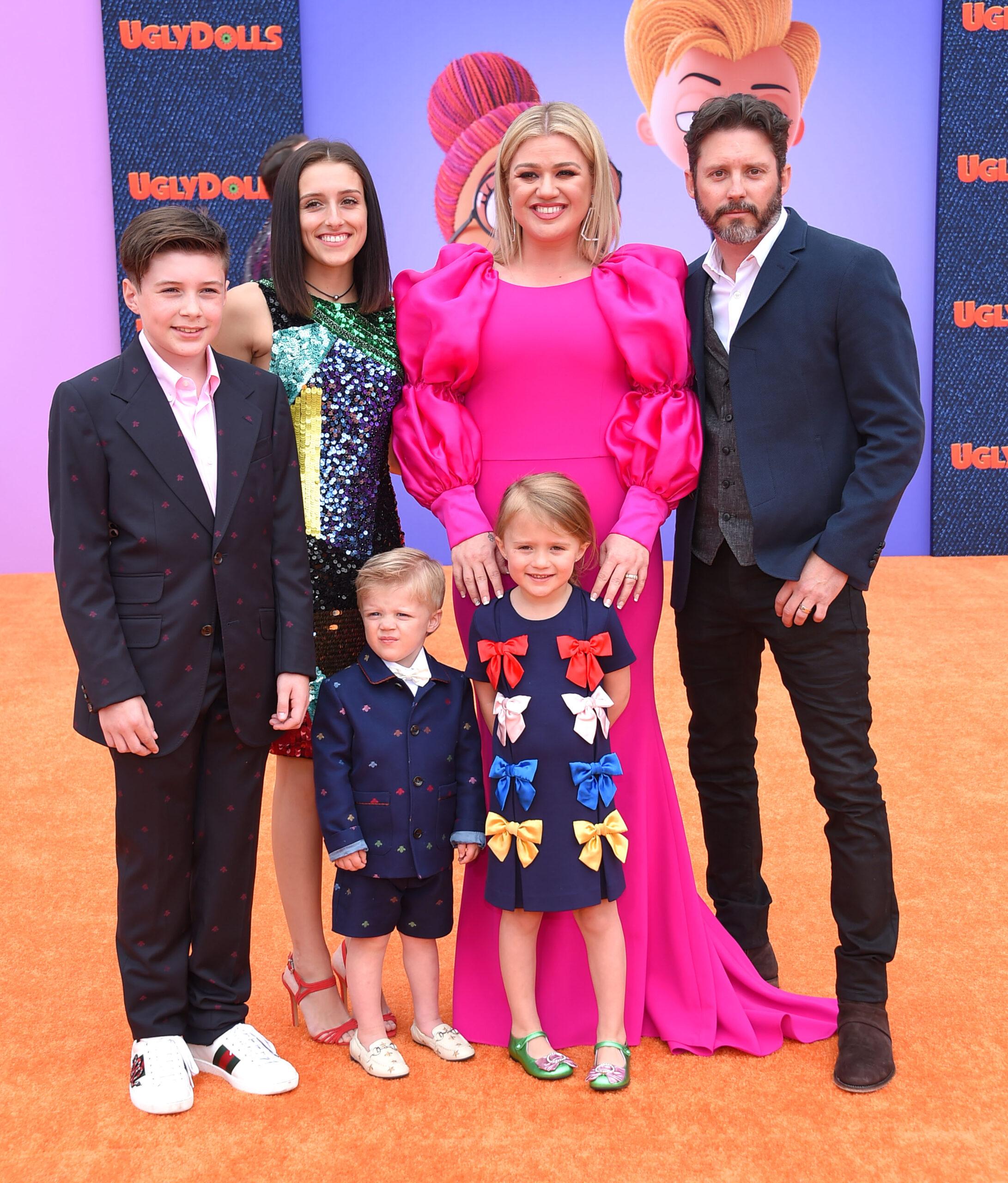 ‘The Voice’ Star Kelly Clarkson Says ‘I’ll Never Marry Again’ Following Nasty Divorce 