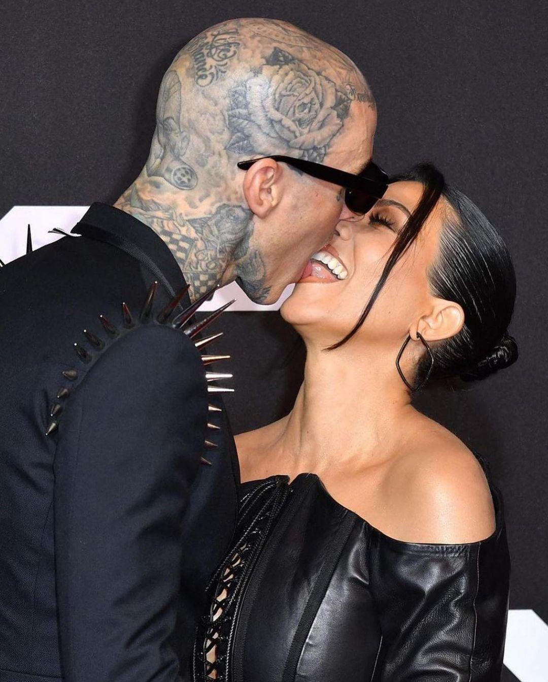 Travis Barker Licks Kourtney Kardashian’s Feet — All He Wants For Christmas!