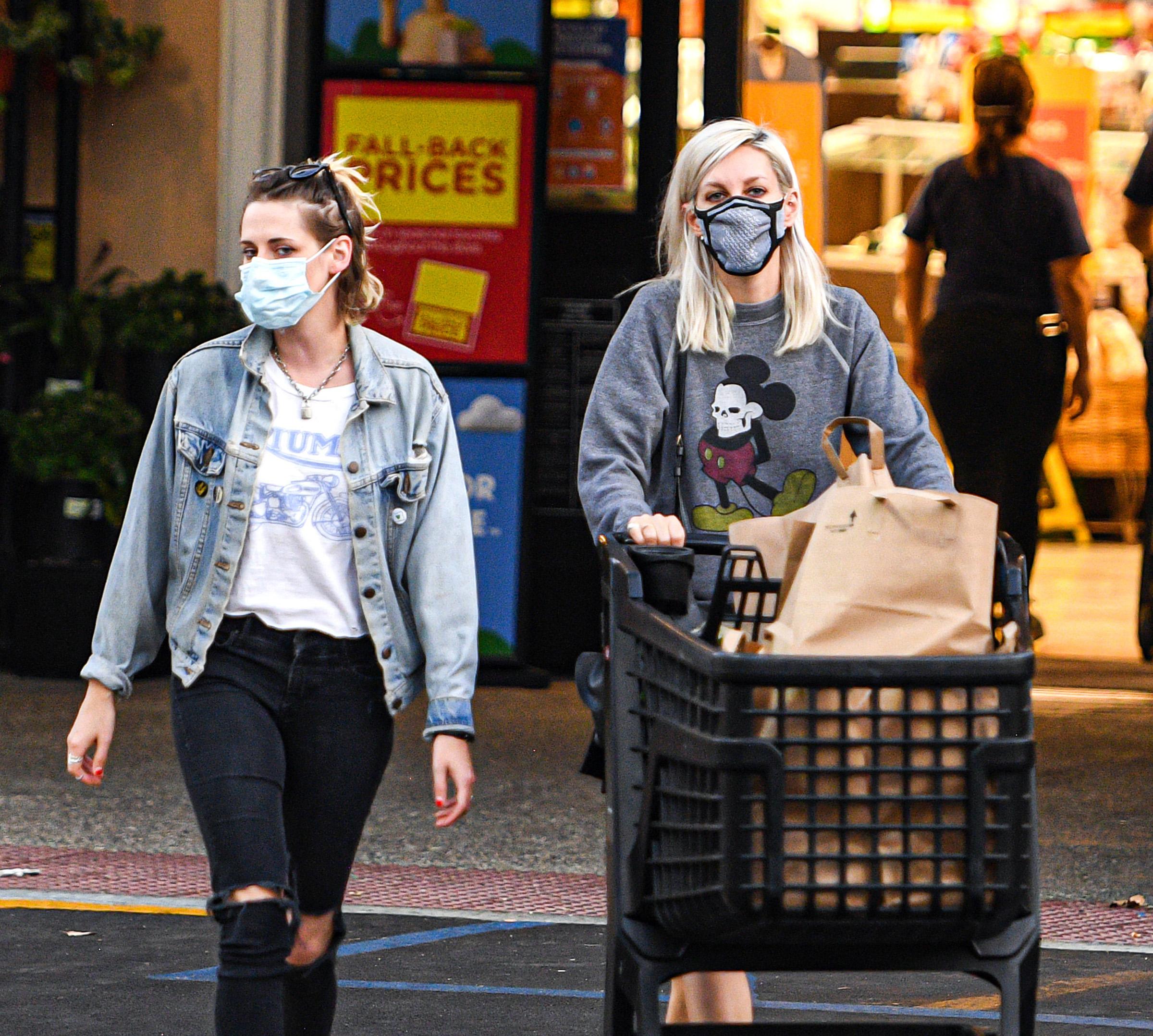 Kristen Stewart and girlfriend Dylan Meyerl hit up the grocery store in Malibu, CA.