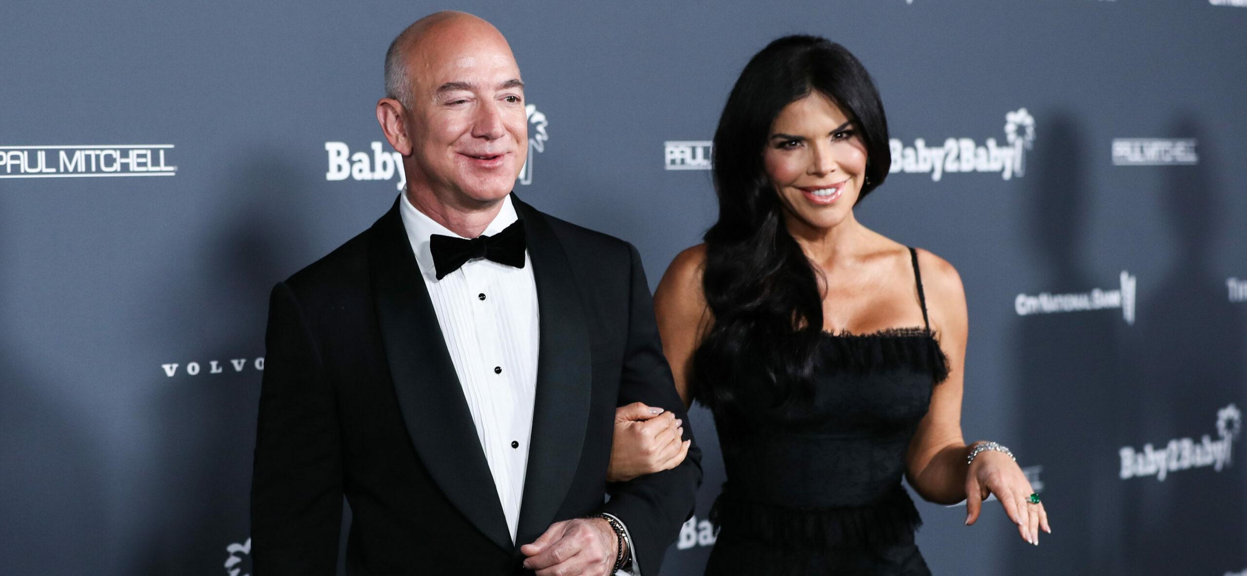 Lauren Sanchez Turns Heads In Midriff-Baring Look For Day Two Of Bachelorette Bash With Her A-List Pals