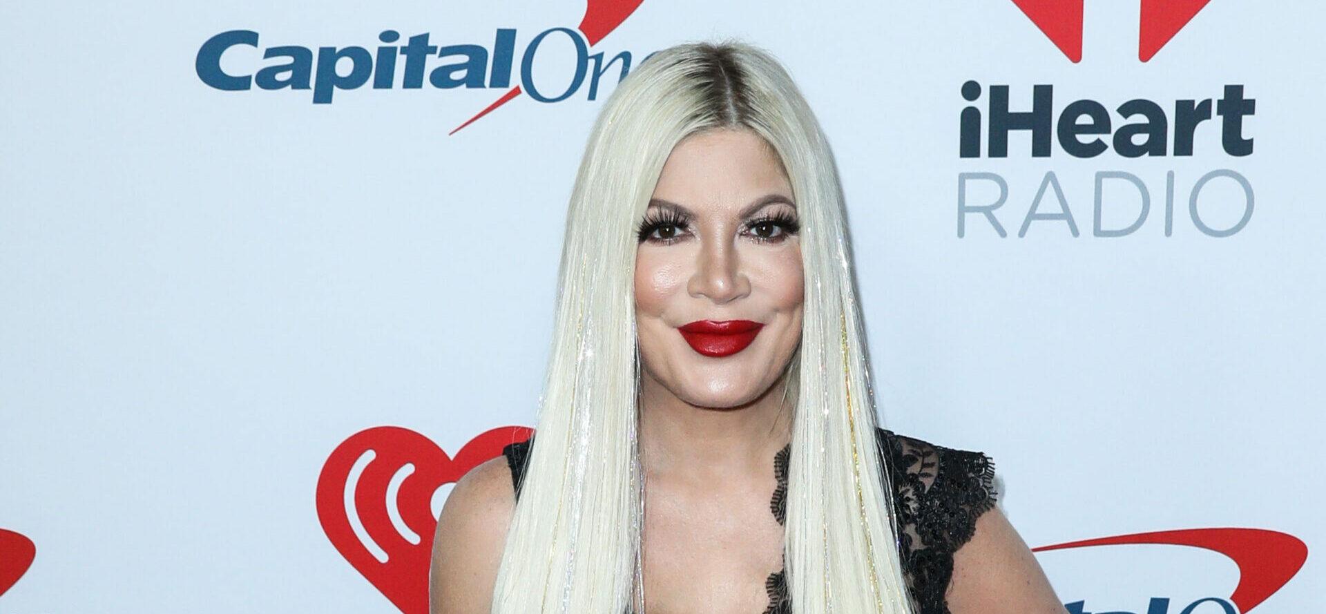 Tori Spelling Reveals Her COVID Symptoms Remain After 8 Days