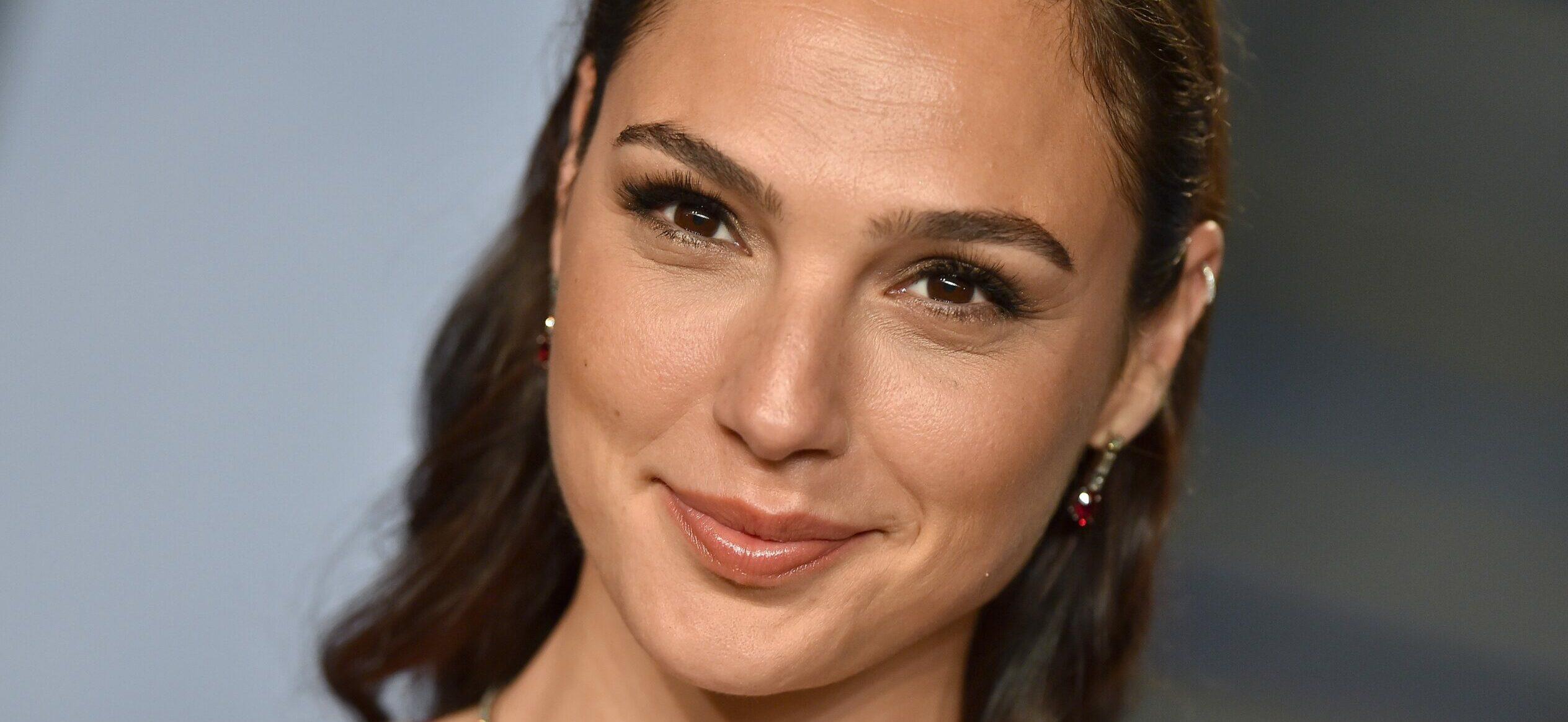 Gal Gadot Leaves Fans Wanting More With Seemingly Topless Snap