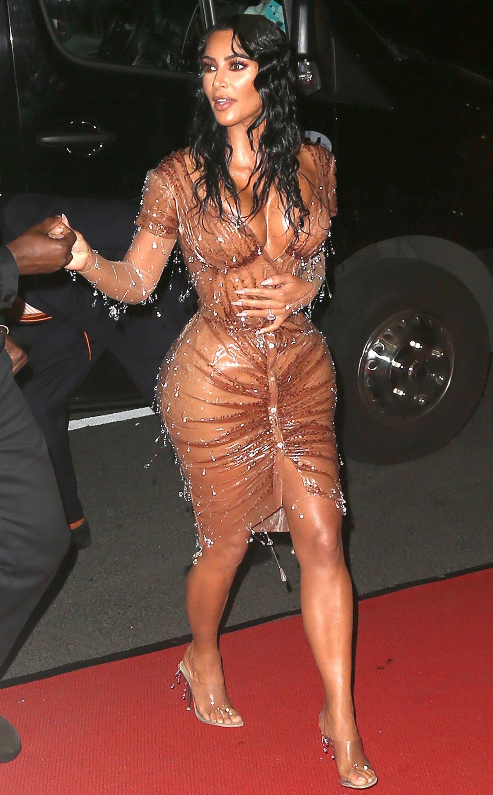 Kim Kardashian and hubby Kanye West leaving Met Gala