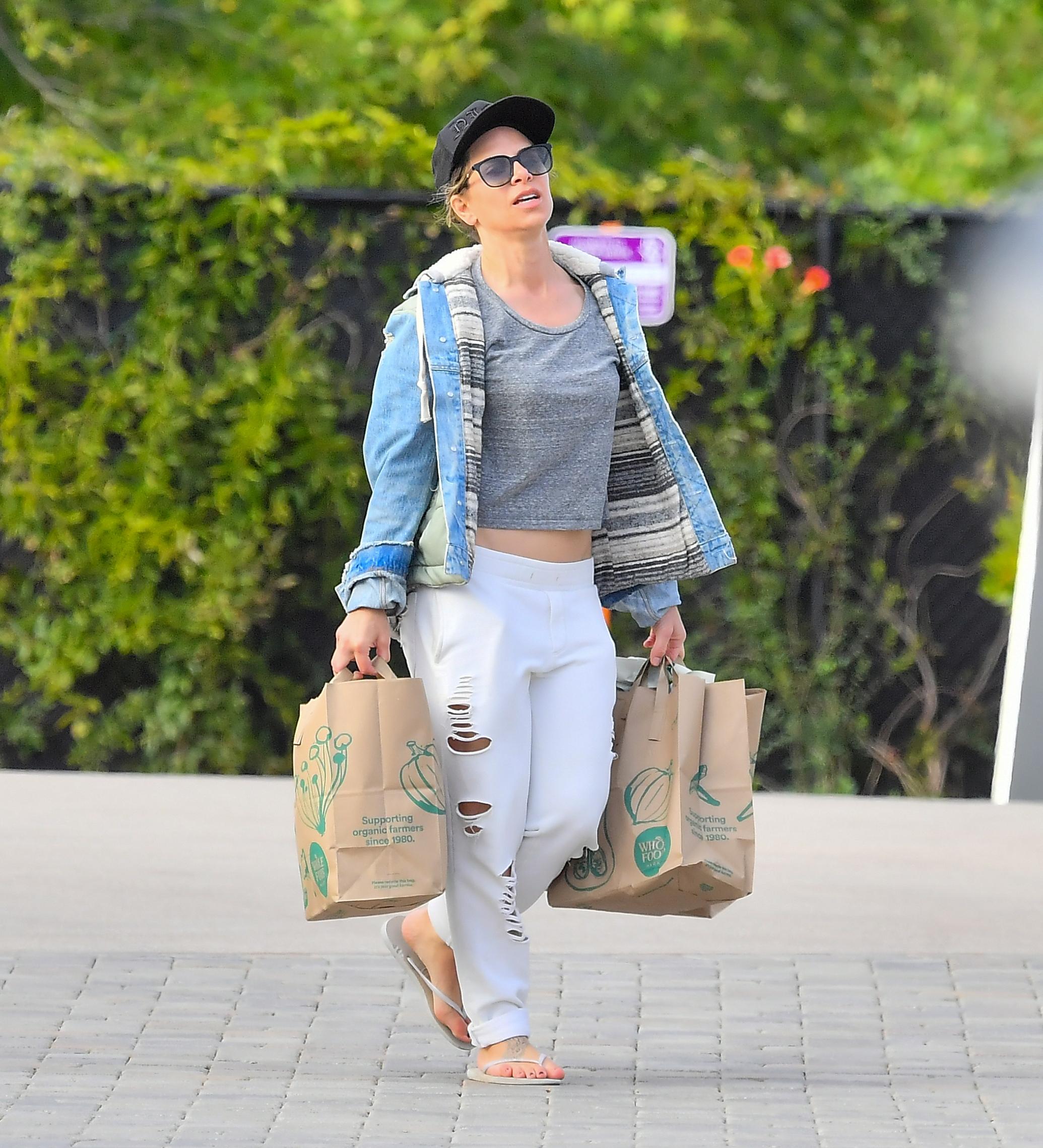 Jillian Michaels stops by Whole Foods grocery store in Malibu during the Corona Virus Quarantine