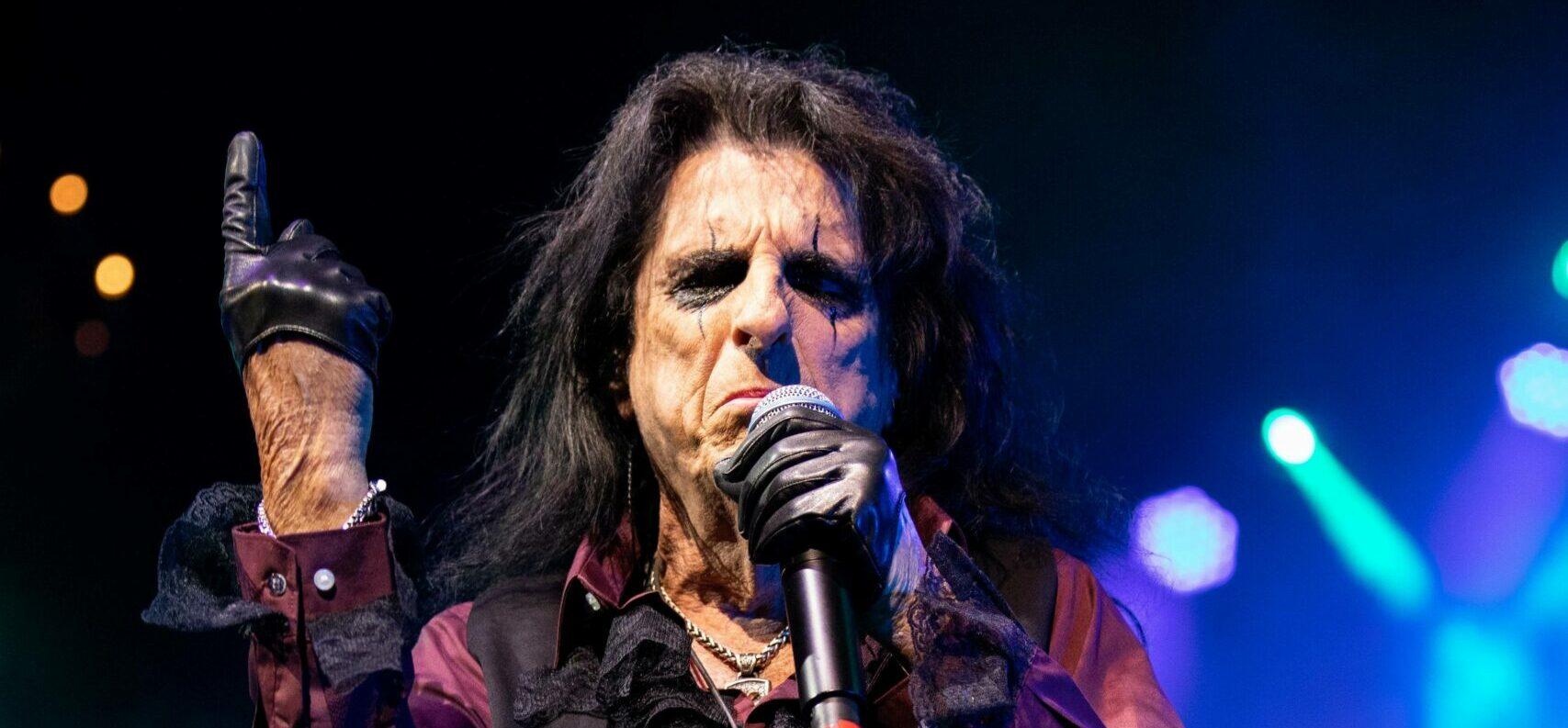 Celebrate Alice Cooper’s 74th Birthday With These Hit Songs!