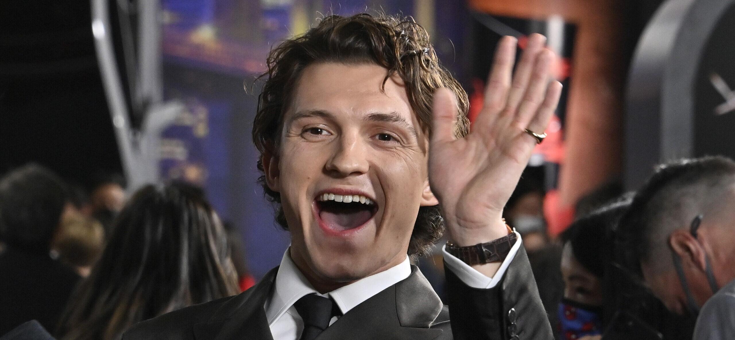 Tom Holland attends the premiere of the sci-fi motion picture 