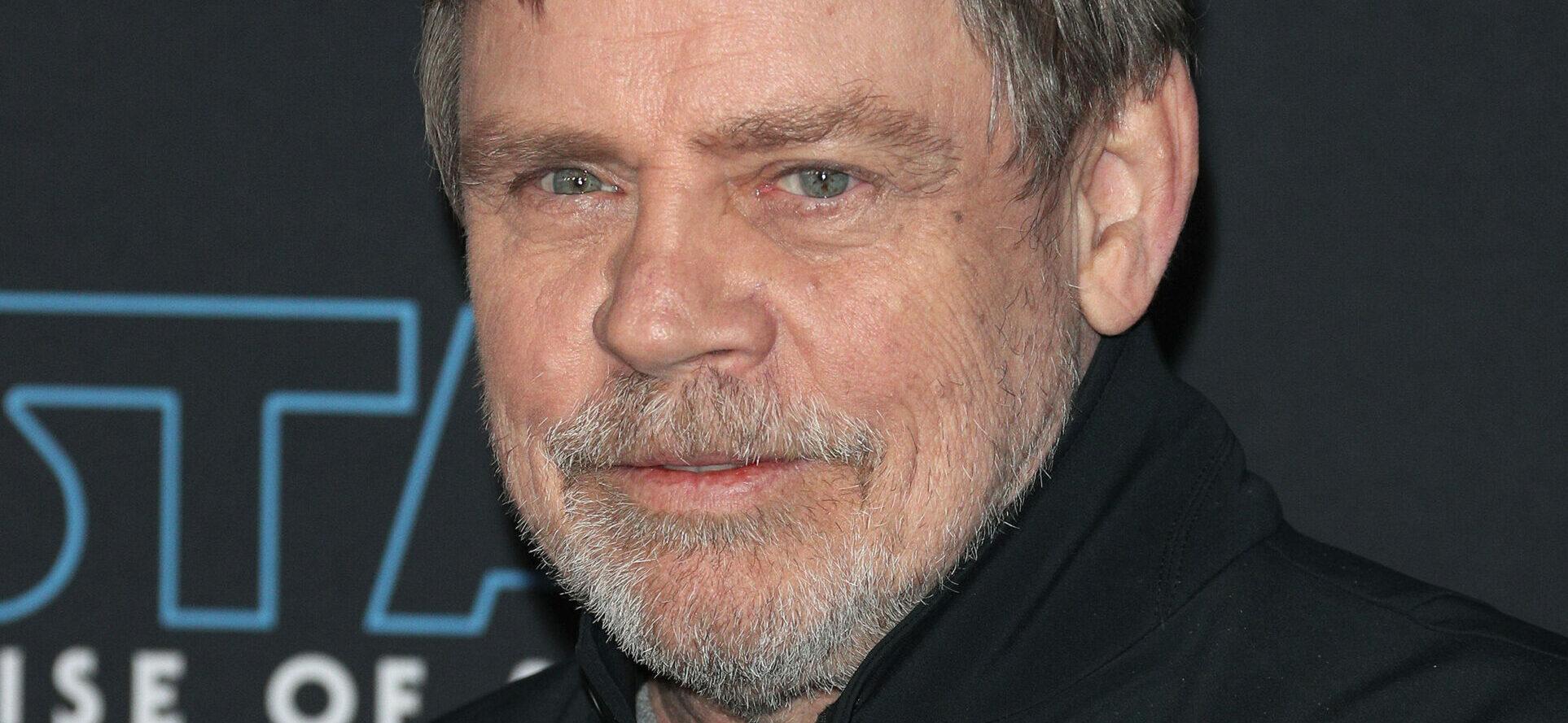 Mark Hamill teases how he's been in every 'Star Wars' movie since 2015