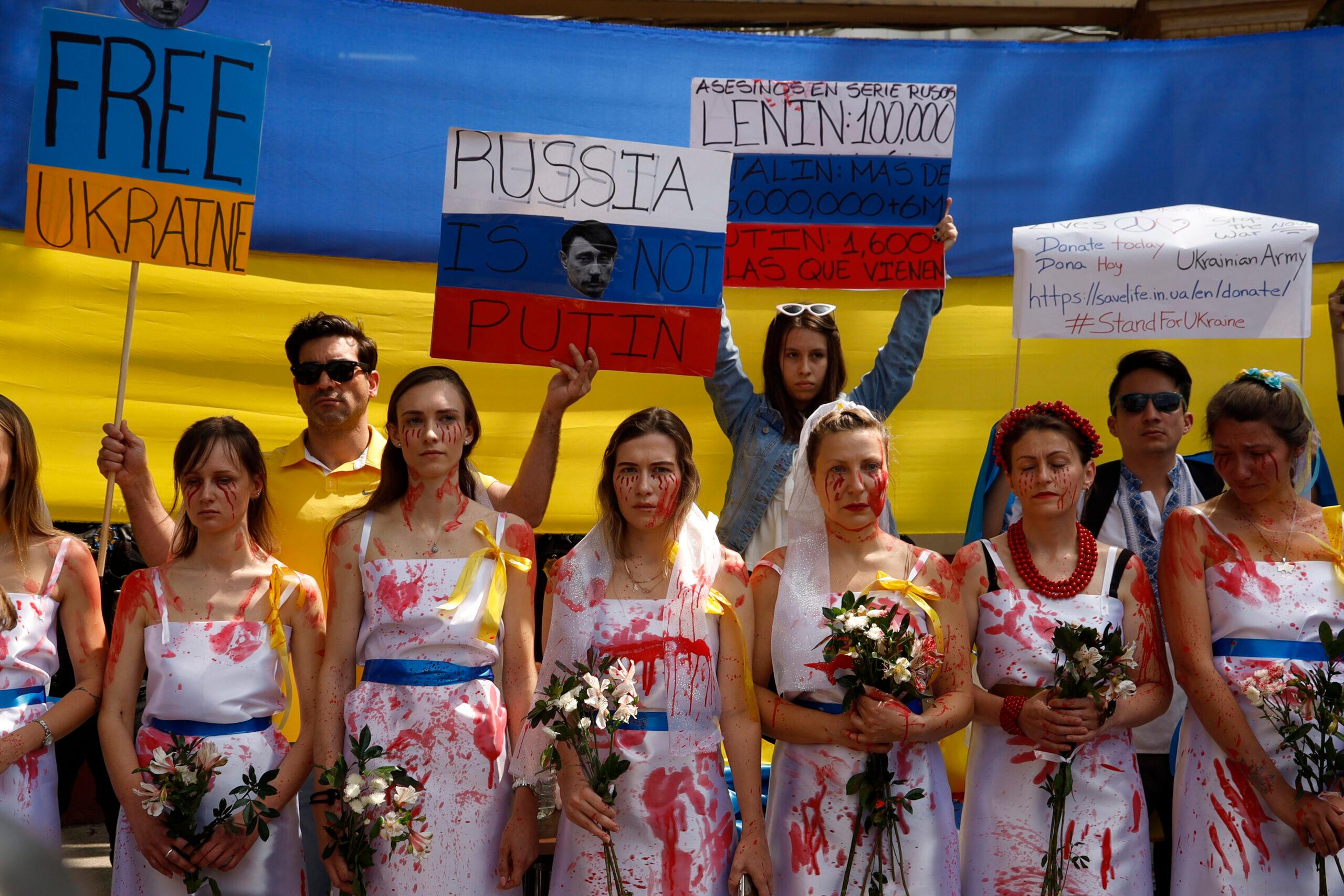 Ukrainians Protest Against Russian Military Attack