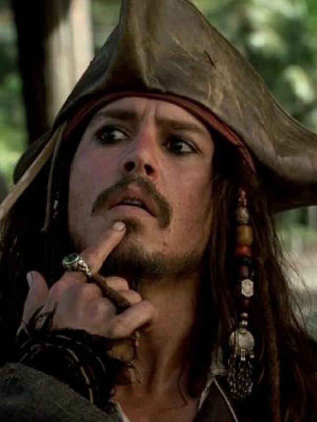 cropped-The-ring-of-Jack-Sparrow-Johnny-Depp-in-Pirates-of-the-Caribbean-The-Curse-of-the-Black-Pearl-movie.jpeg
