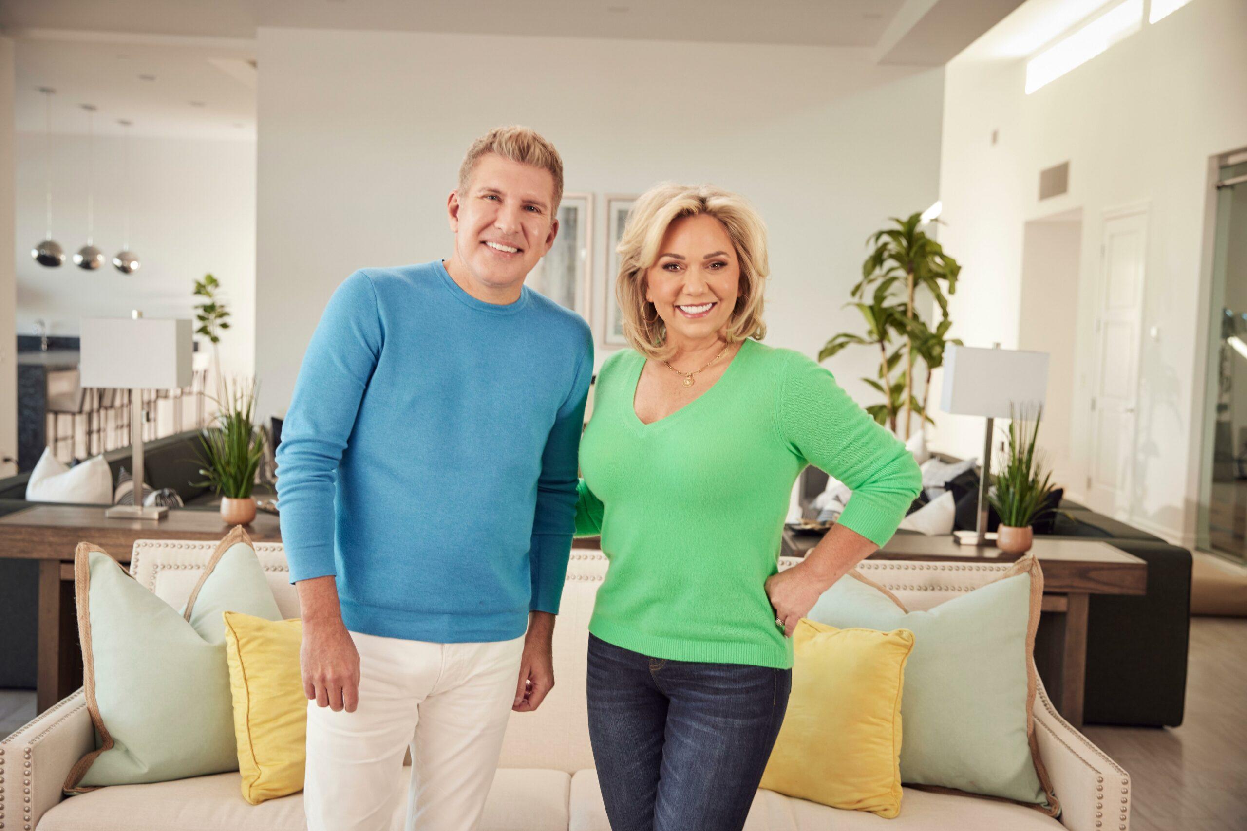 Todd & Julie Chrisley show off their collective 40lbs weight loss in new Nutrisystem photoshoot
