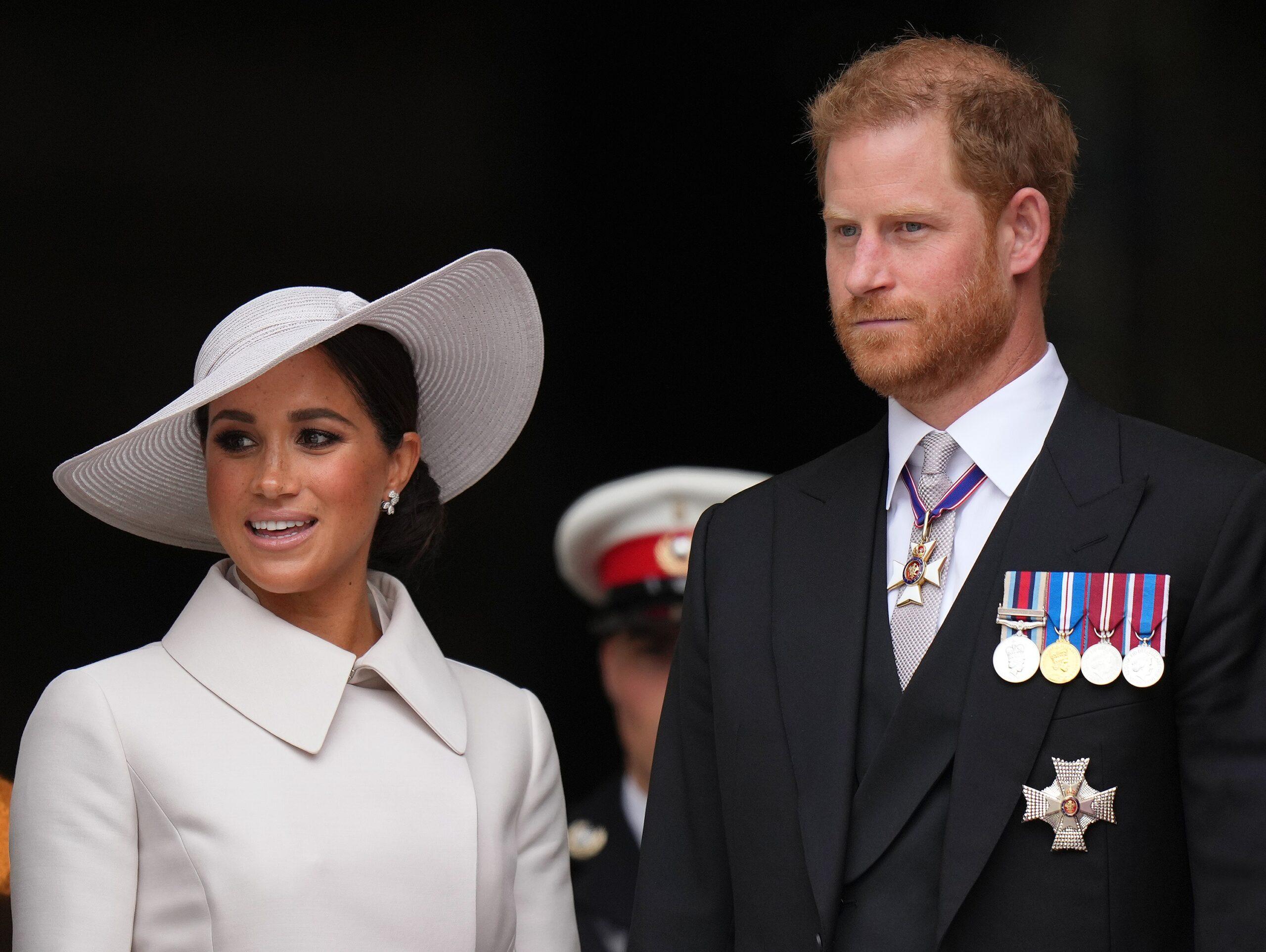 Serviço Nacional de Ação de Graças para comemorar o Jubileu de Platina de Sua Majestade a Rainha, na Catedral de São Paulo, Londres, Reino Unido, em 3 de junho de 2022. 03 de junho de 2022 Na foto: Meghan, Duquesa de Sussex, Meghan Markle, Príncipe Harry, Duque de Sussex.