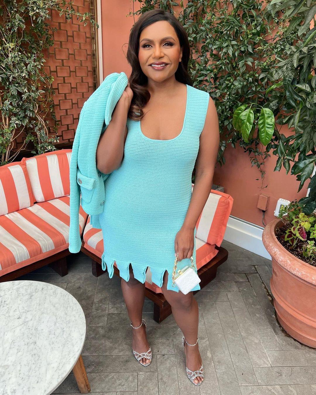 Mindy Kaling Gives Ultimate Beach Vibes While Wearing This Trendy Dress