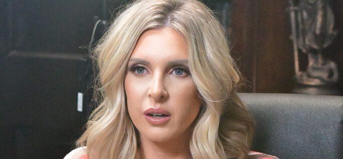 Lindsie Chrisley leaves lawyer apos s office