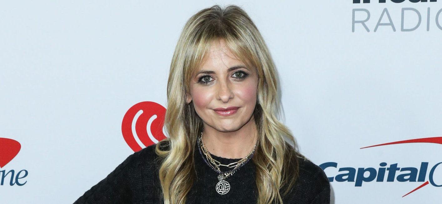 Sarah Michelle Gellar at iHeartRadio 102.7 KIIS FM's Jingle Ball 2021