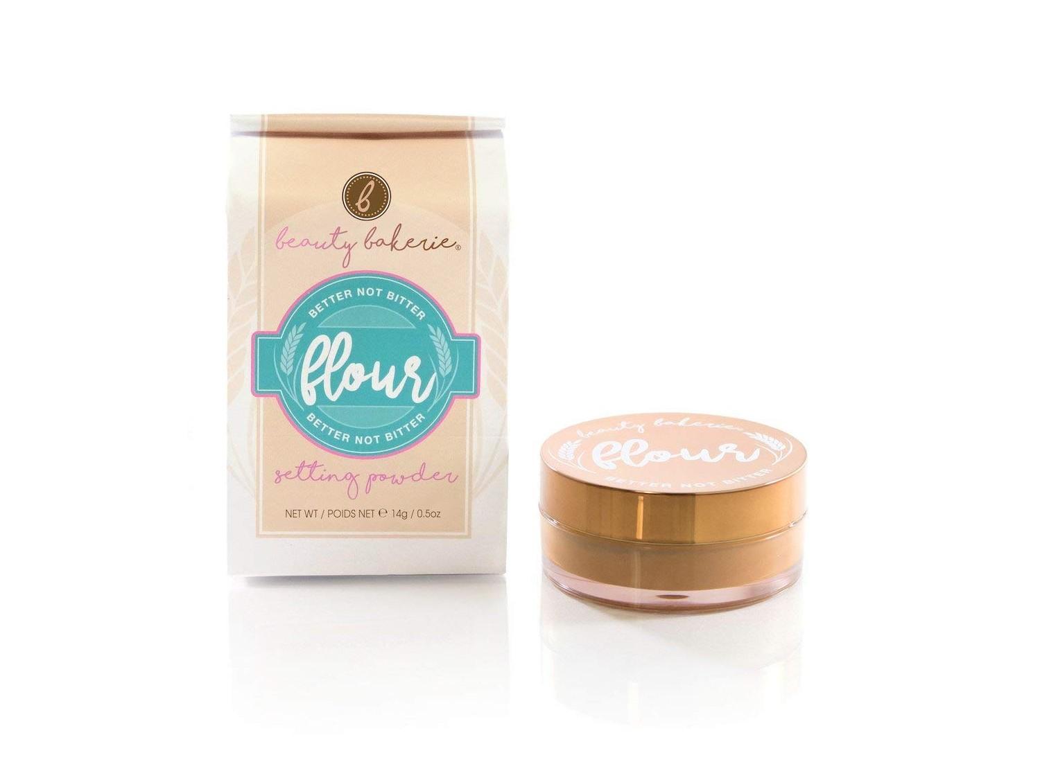 A Beauty Bakerie Setting Powder container and packaging.