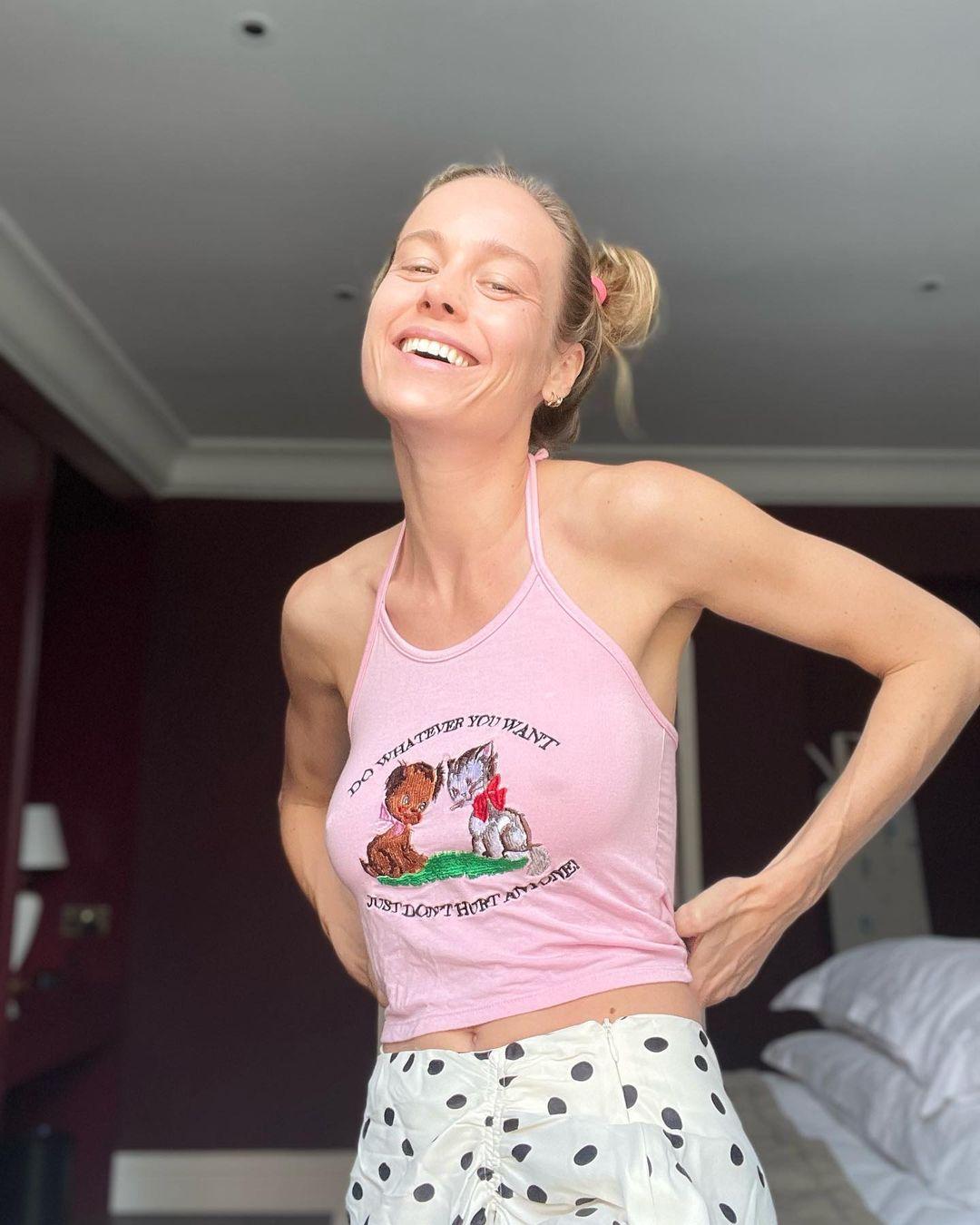 Brie Larson Lets Braless Chest Hang In Thin Pink Crop Top 7790