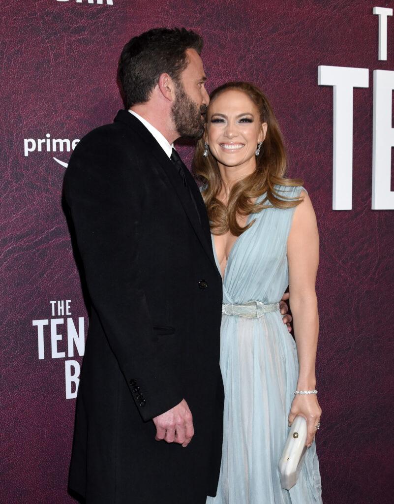 Ben Affleck Seemingly Slams Car Door on Jennifer Lopez