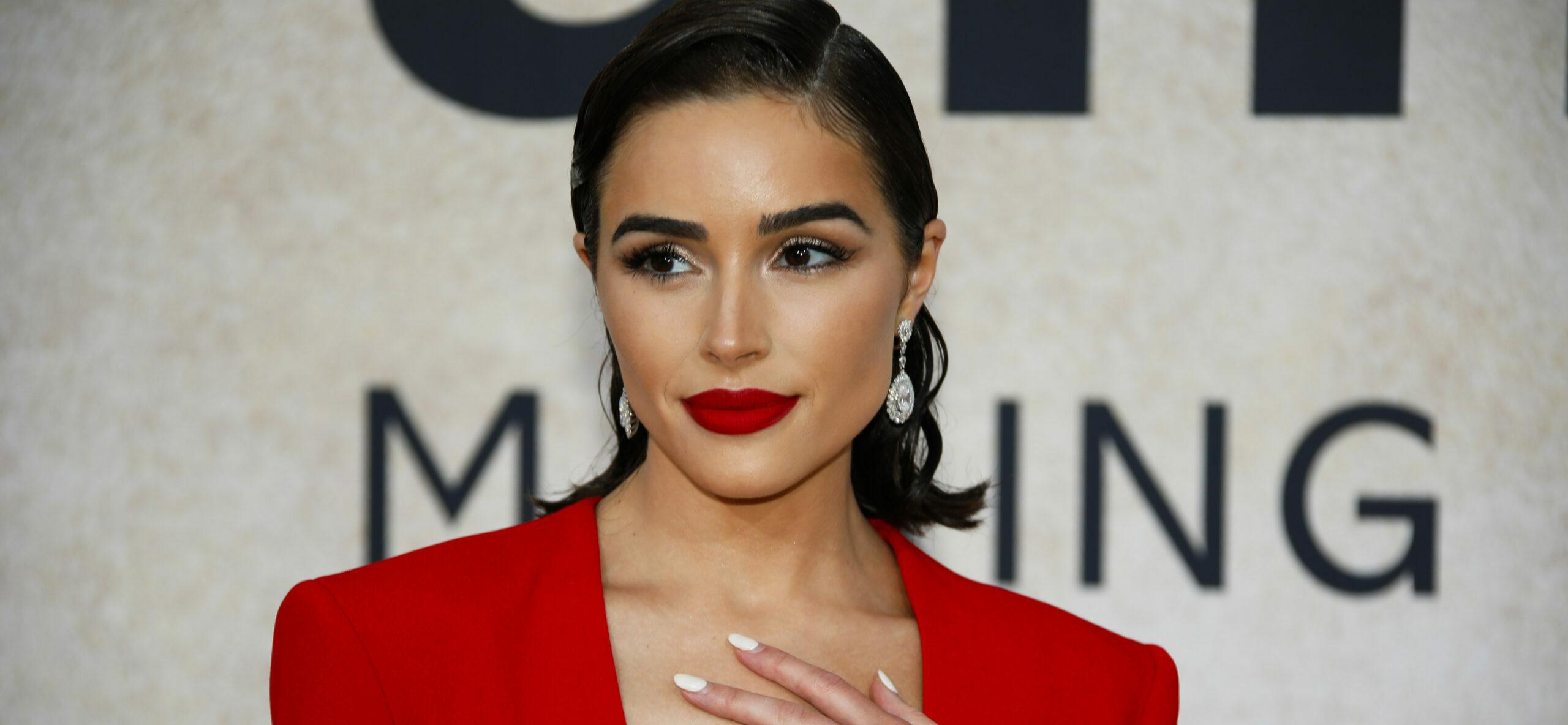 Olivia Culpo Is ‘Body Goals’ In A High-Slit Skirt