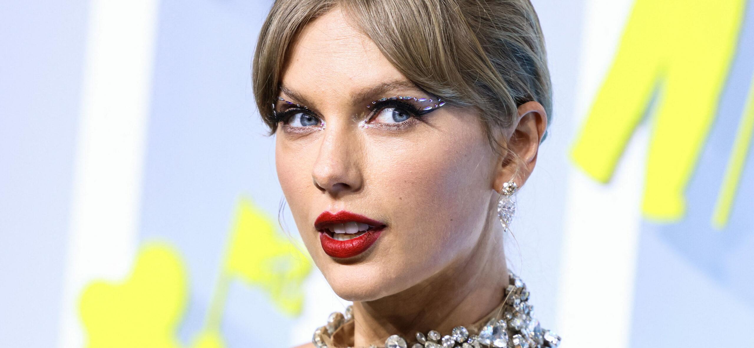 Taylor Swift Teases Release Date For ‘1989 (Taylor’s Version)’: ‘My Most Favorite Re-Record’