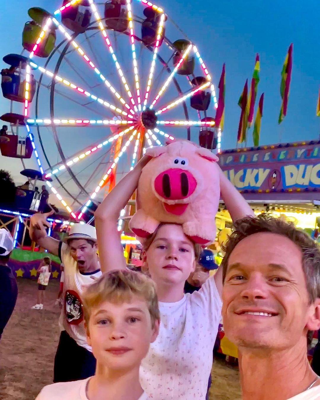 Neil Patrick Harris, David Burtka and the twins