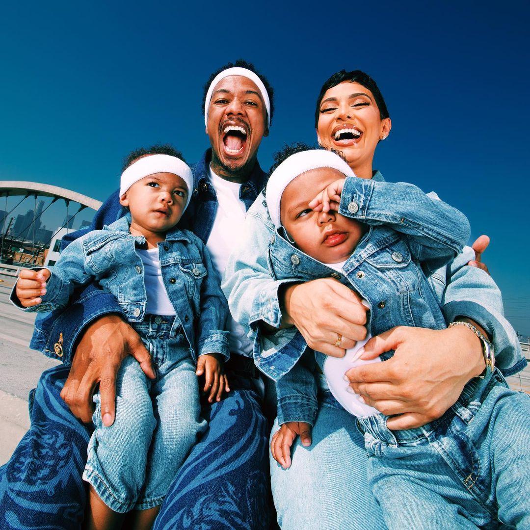 Abby De La Rosa and Nick Cannon with family