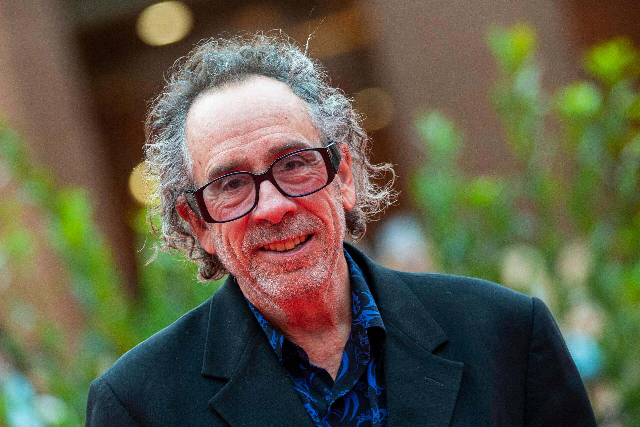 Tim Burton Says He Has No Interest in Doing a Marvel Film: 'l Can't Deal  with a Multi-Universe