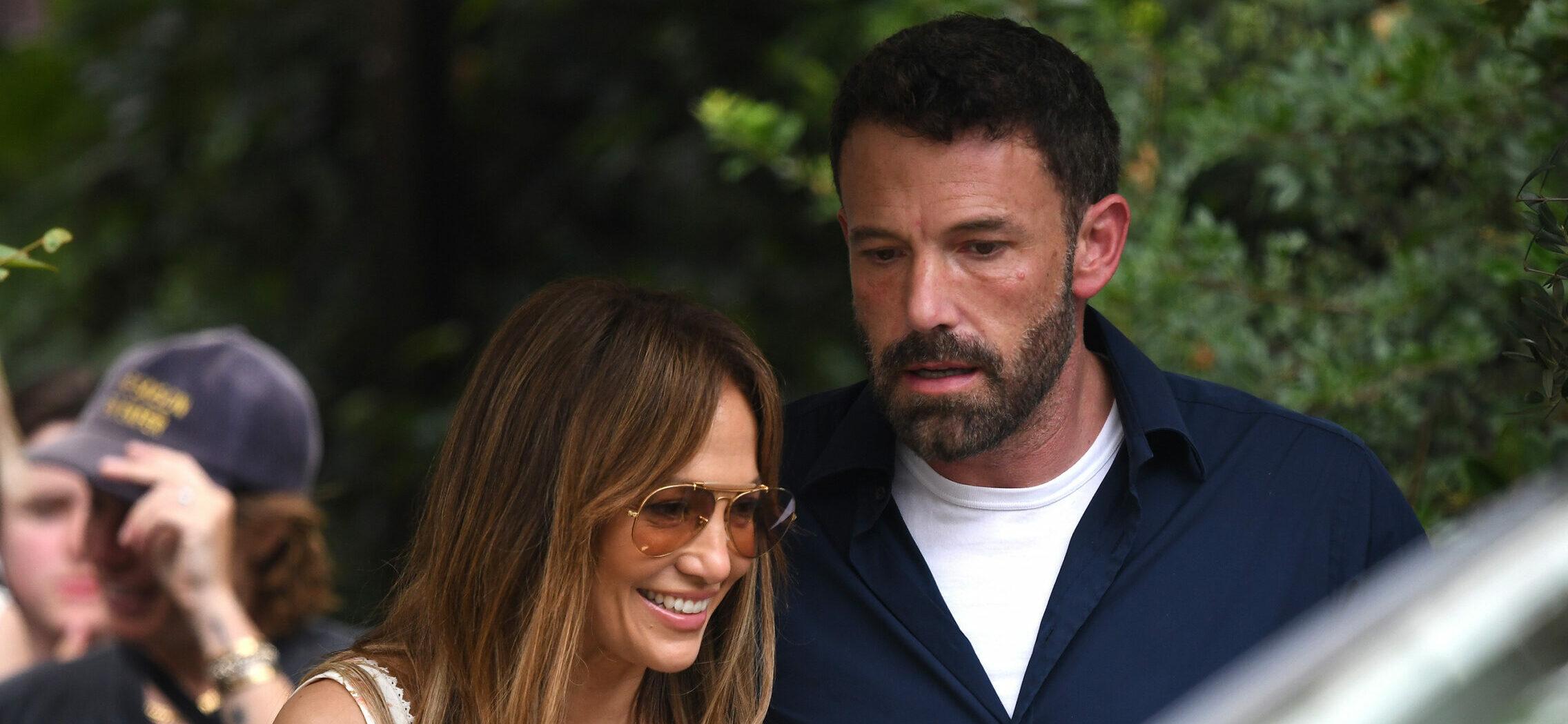 Jennifer Lopez and Ben Affleck take a private cruise on the Seine river