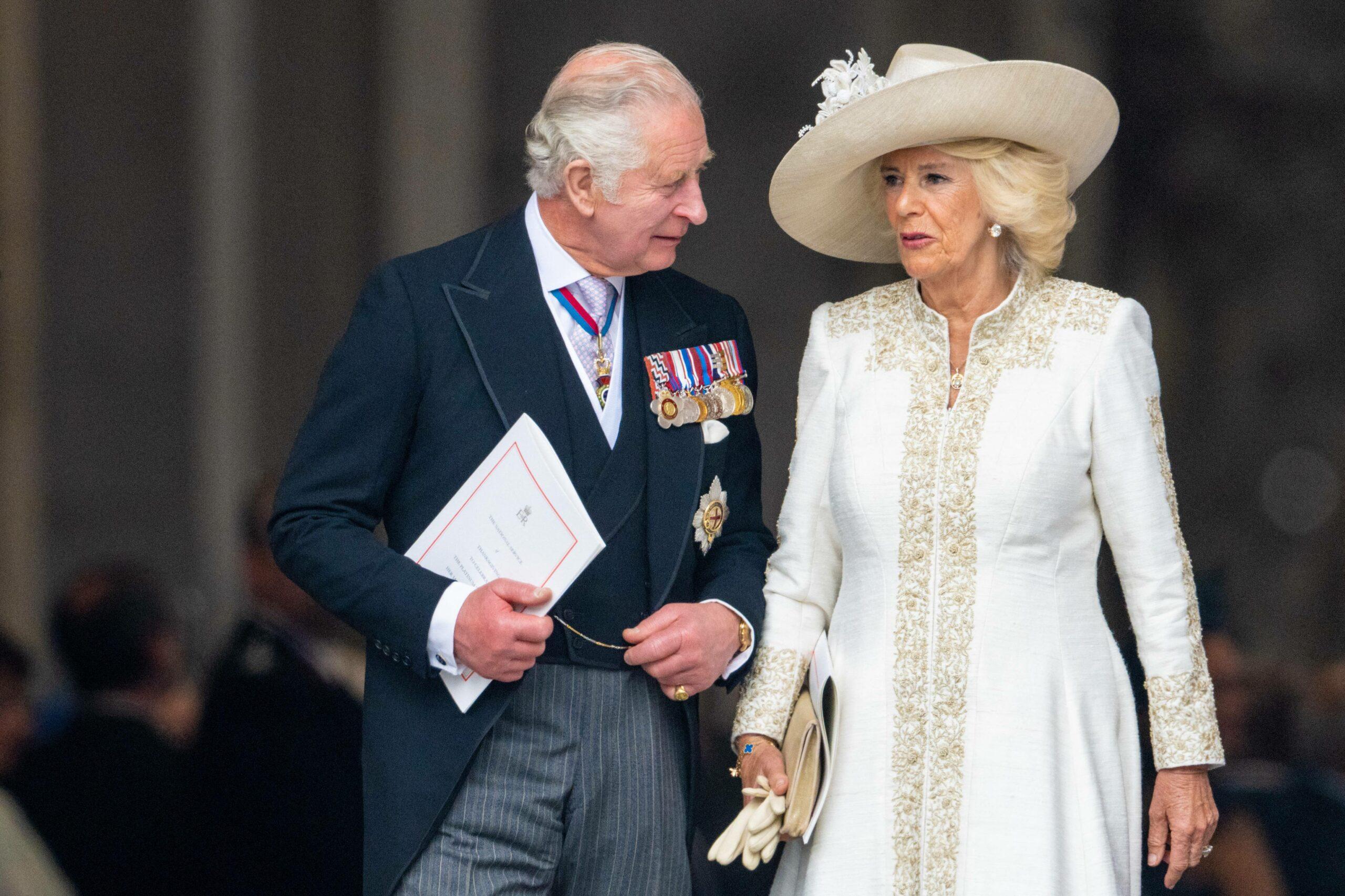 Rei Carlos III e Rainha Consorte Camilla