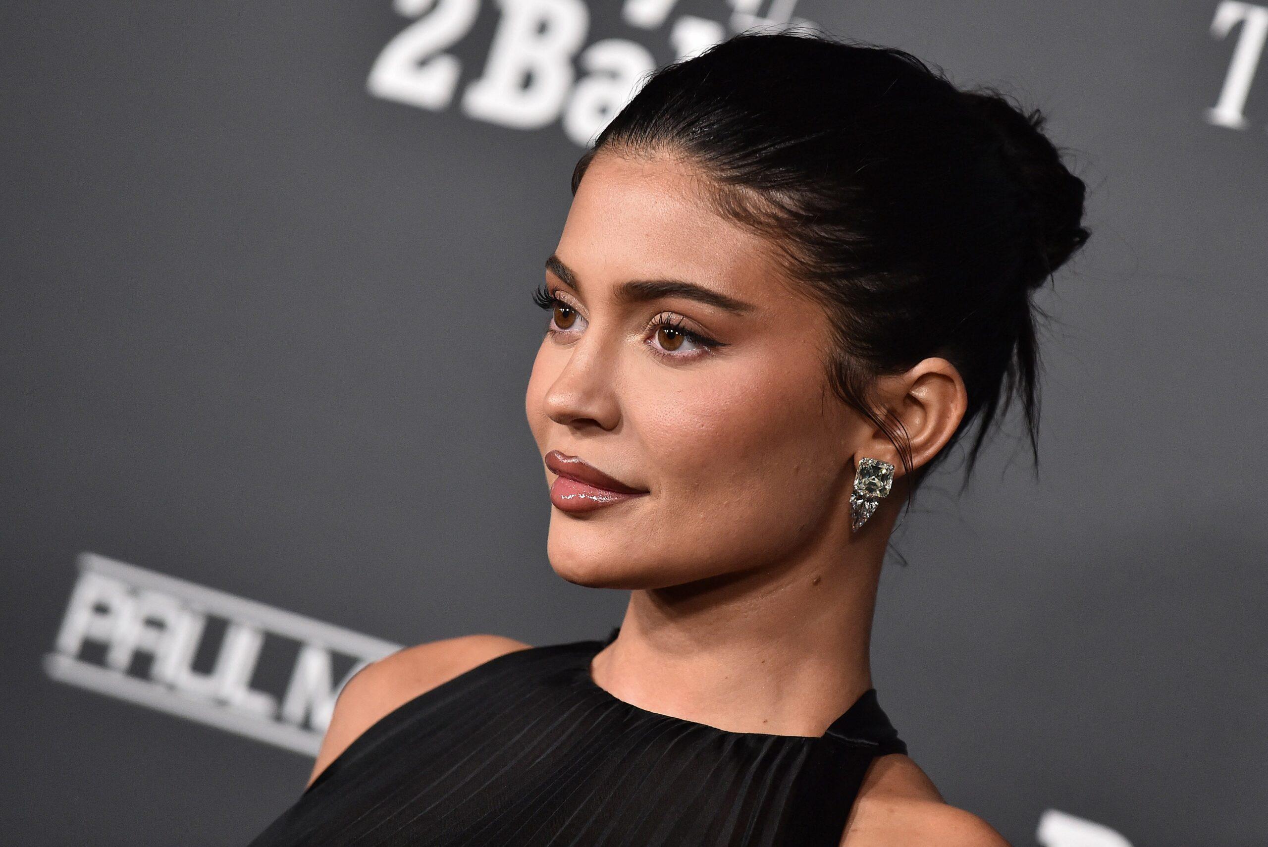 Kylie Jenner Sets Record Straight on Plastic Surgery Misconceptions