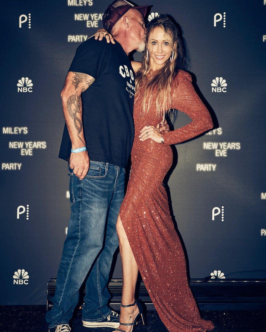 Tish Cyrus and Dominic Purcell make Red carpet debut