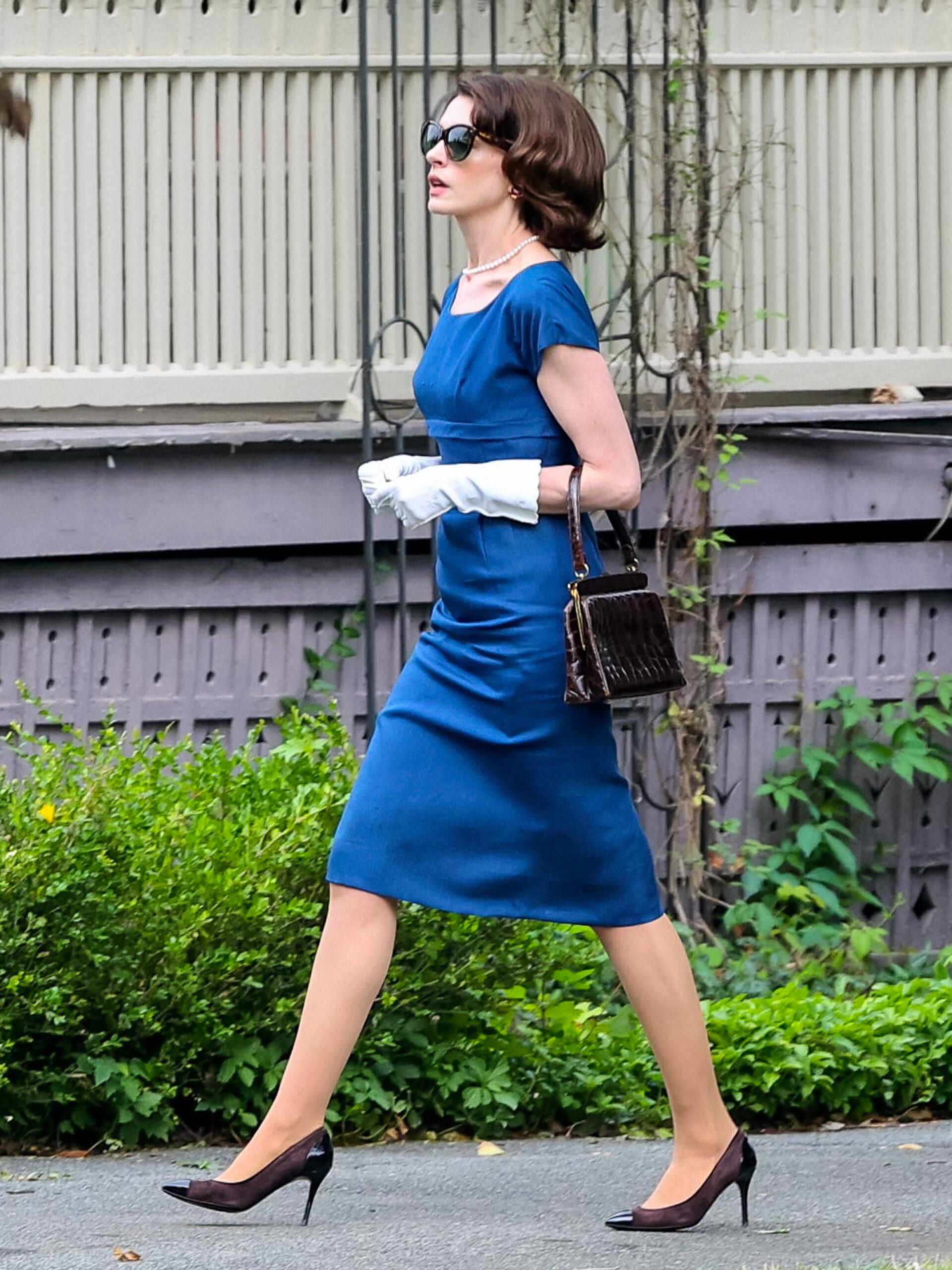 Anne Hathaway on movie set of the apos Mothers Instinct apos