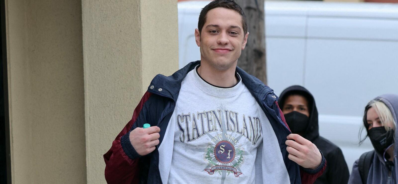 Pete Davidson’s ‘Inner Circle’ Allegedly Concerned For His Well-being And ‘Fear He Could Die’