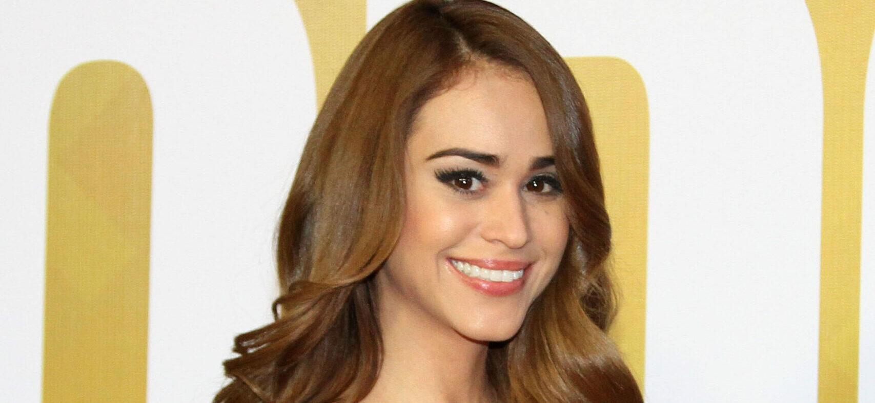 ‘Mexican Weather Girl’ Yanet Garcia In Her Purple Thong Looks Cheeky
