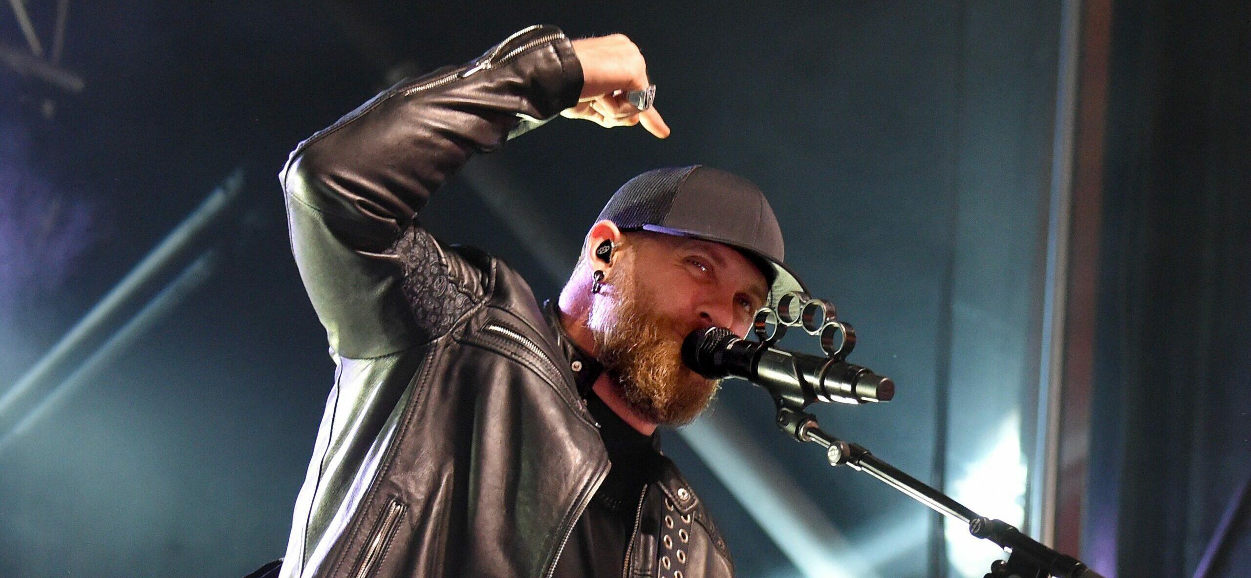 Brantley Gilbert Stops Show, Confronts Man Who Punched Girl In Crowd